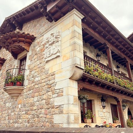 Apartamentos Villa Julieta Ruente エクステリア 写真